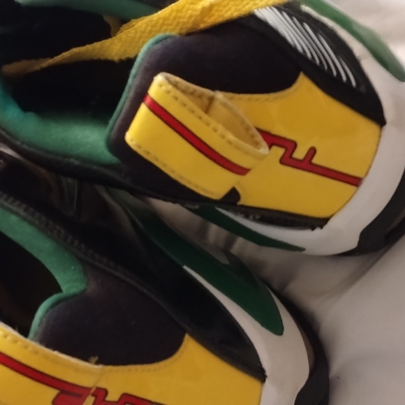 Nike - Picture 5 of 6